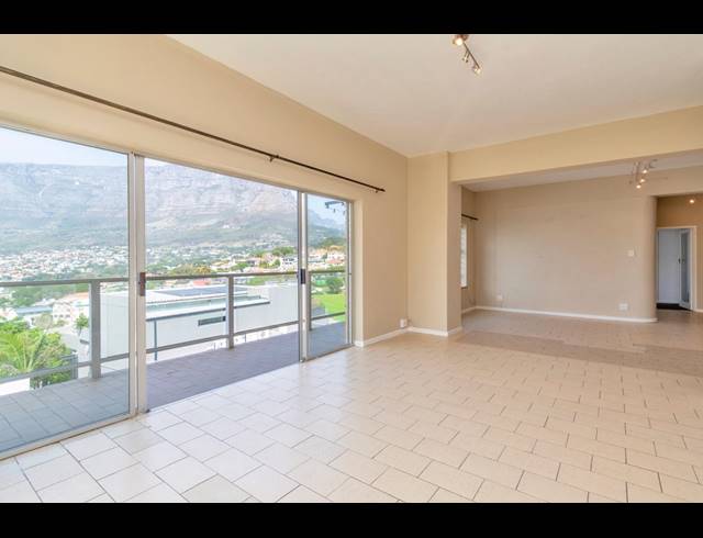 3 BEDROOM APARTMENT RENTED IN TAMBOERSKLOOF